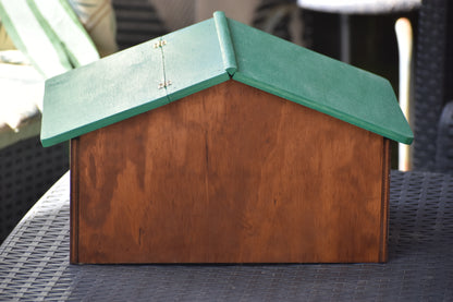 Casetta in legno ispezionabile